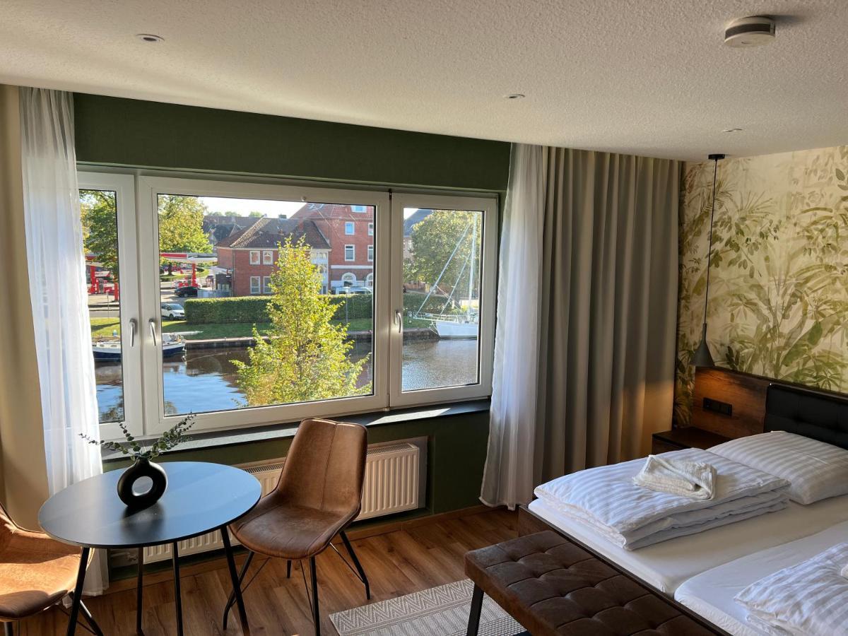 Gemuetliches Studio Im Stadtkern Mit Kanalblick Emden Kültér fotó